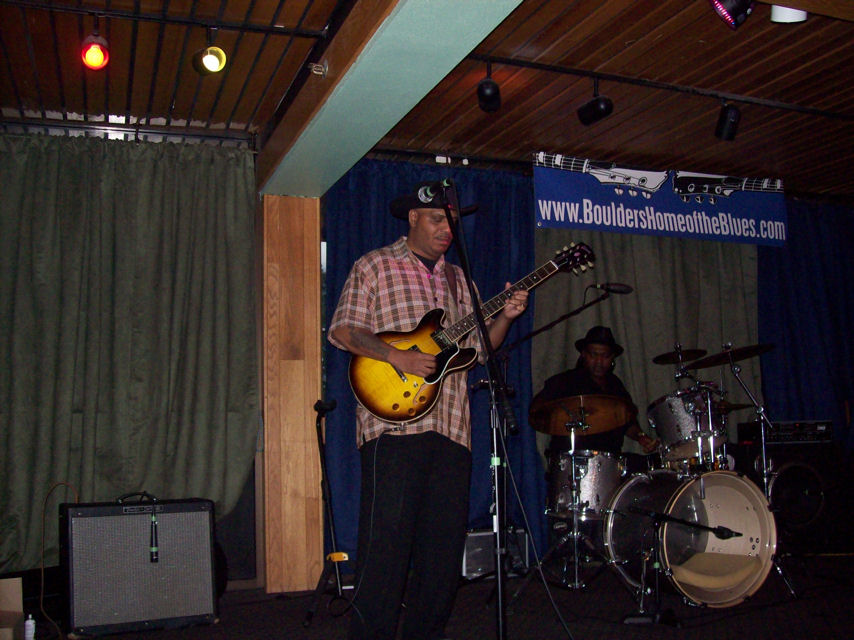 LilDaveThomson2009-05-29BluesAndGreenBoulderCO (1).jpg